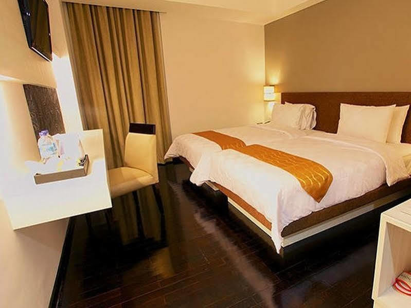 Luxury Malioboro Hotel Yogyakarta Eksteriør billede